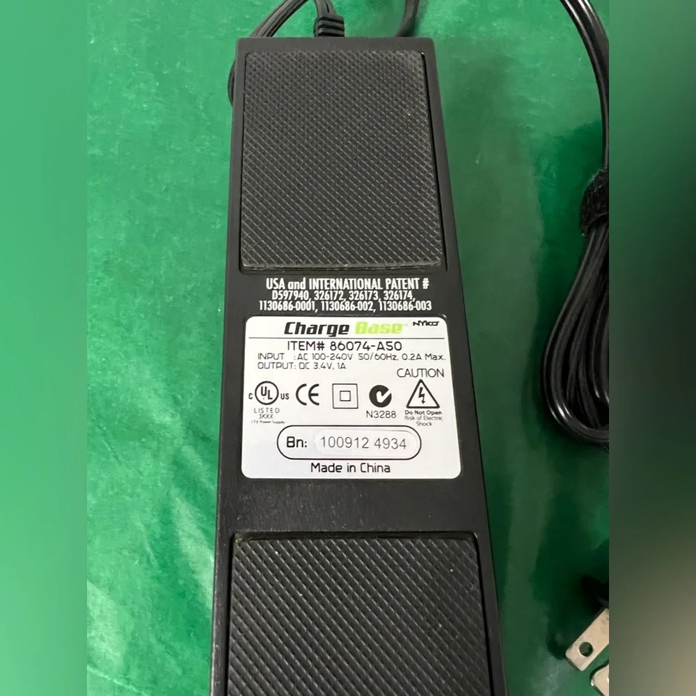 NYKO Charge Base for use with Xbox double controllers